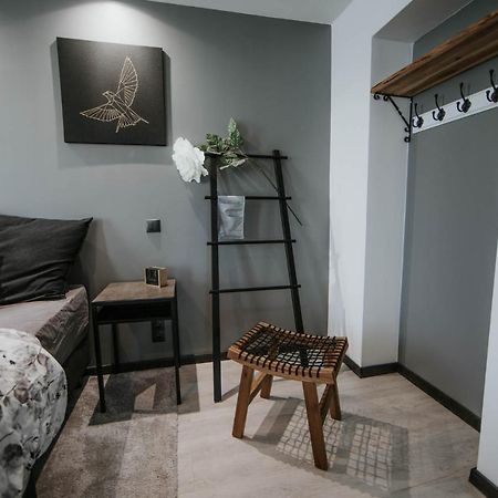 Pinska Guesthouse Cozy Apartment Вилянди Екстериор снимка