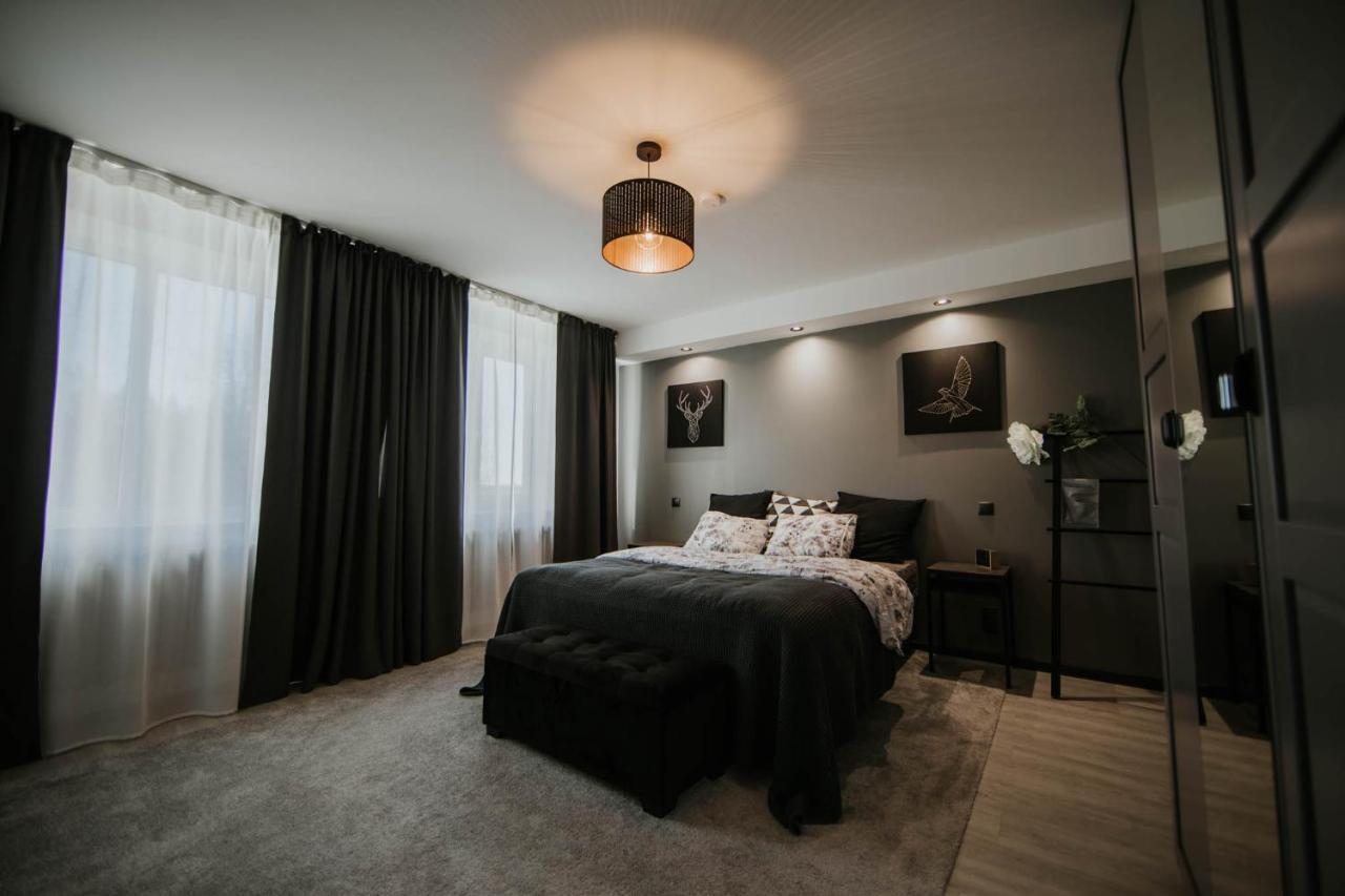 Pinska Guesthouse Cozy Apartment Вилянди Екстериор снимка